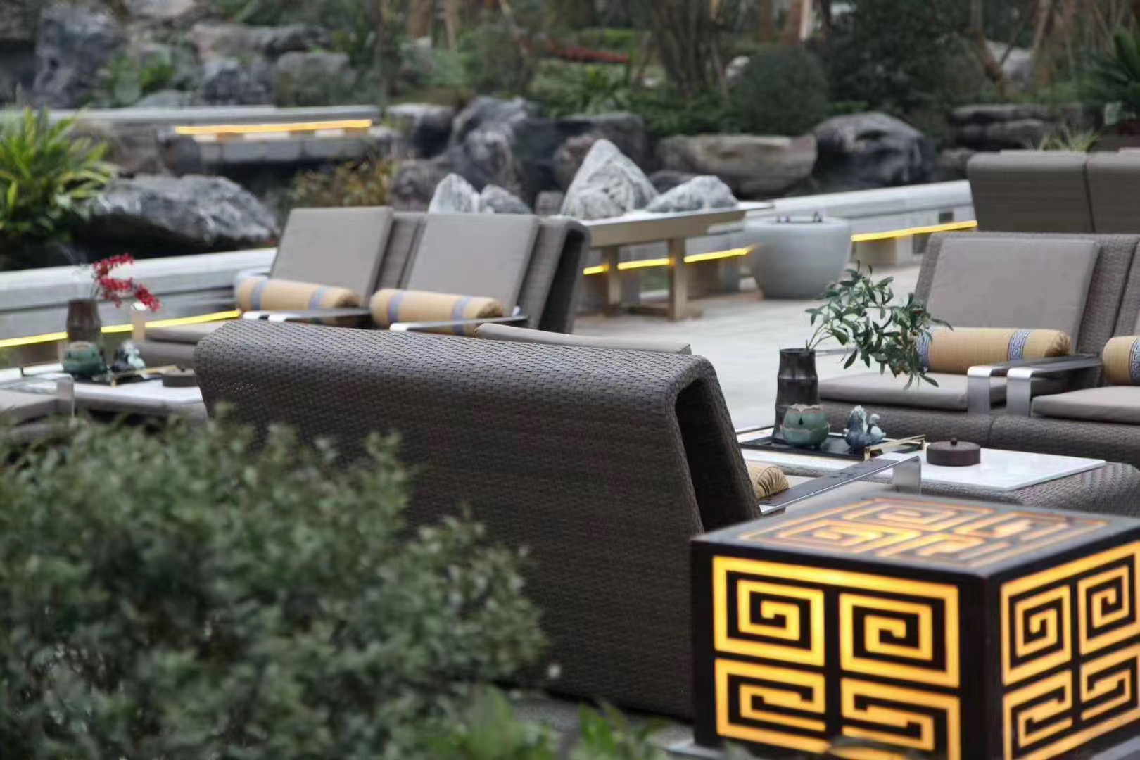 成都金沙项目户外家具